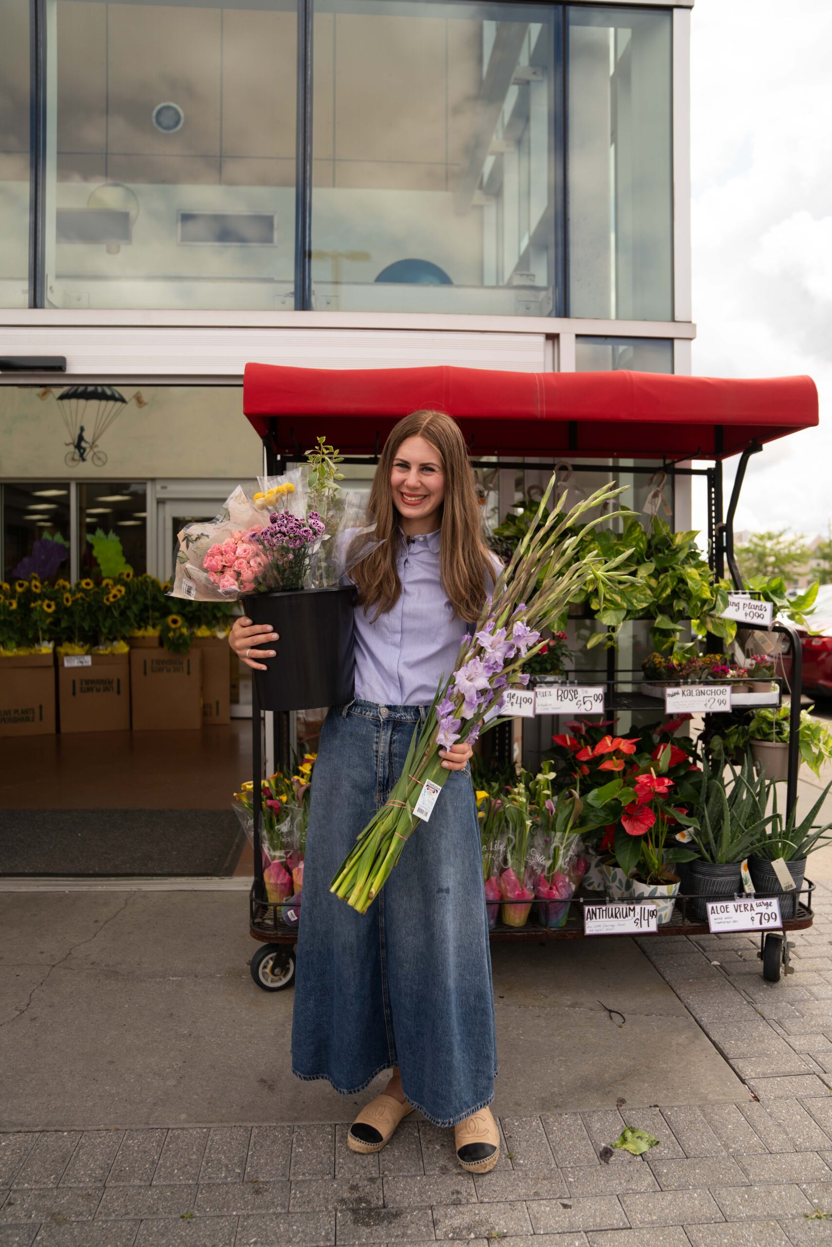 floral education begins with gila grocery shopping for flowers